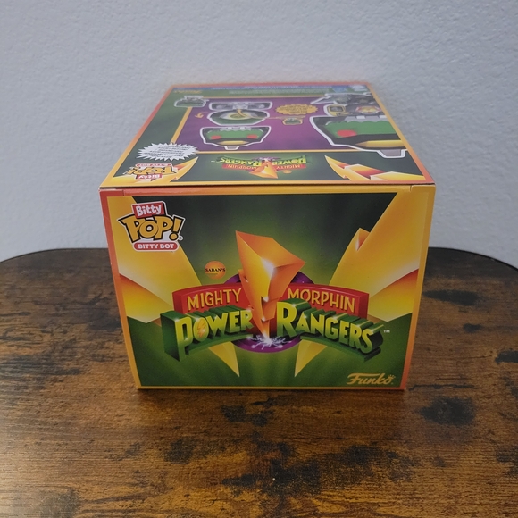 Funko Bitty Pop! Bitty Bot Dragonzord with Green Ranger - Picture 5 of 5